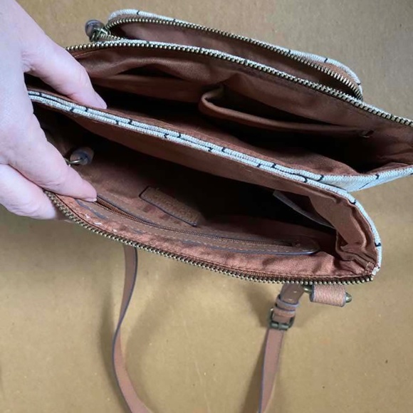 Striped Summer Shoulder Bag - Picture 11 of 11